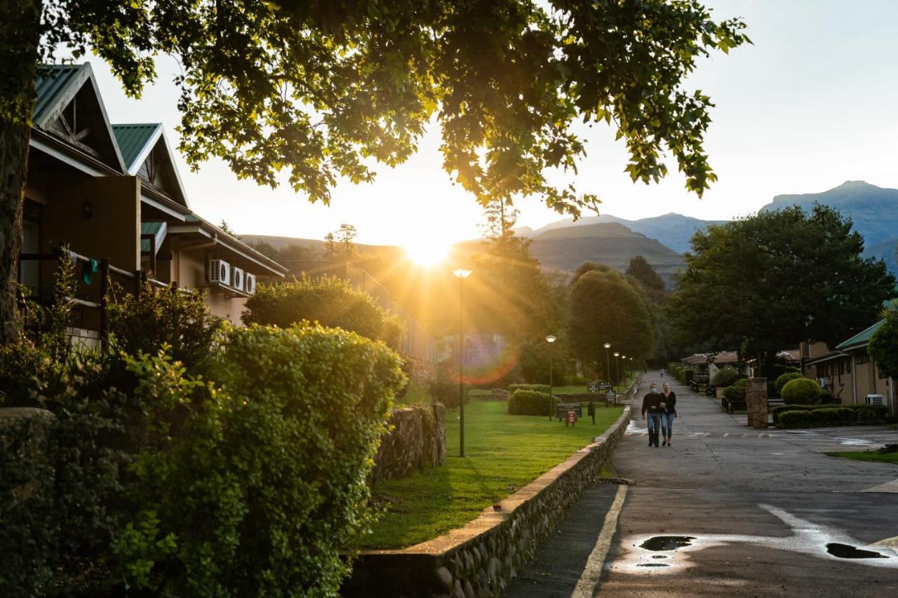 Gooderson Leisure Riverbend Chalets Self Catering And Timeshare Gold Crown Resort Drakensberg Eksteriør billede