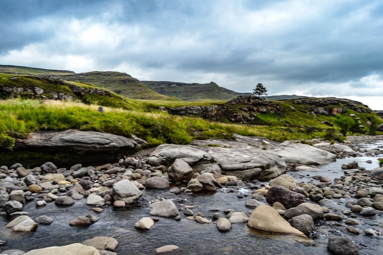 Gooderson Leisure Riverbend Chalets Self Catering And Timeshare Gold Crown Resort Drakensberg Eksteriør billede