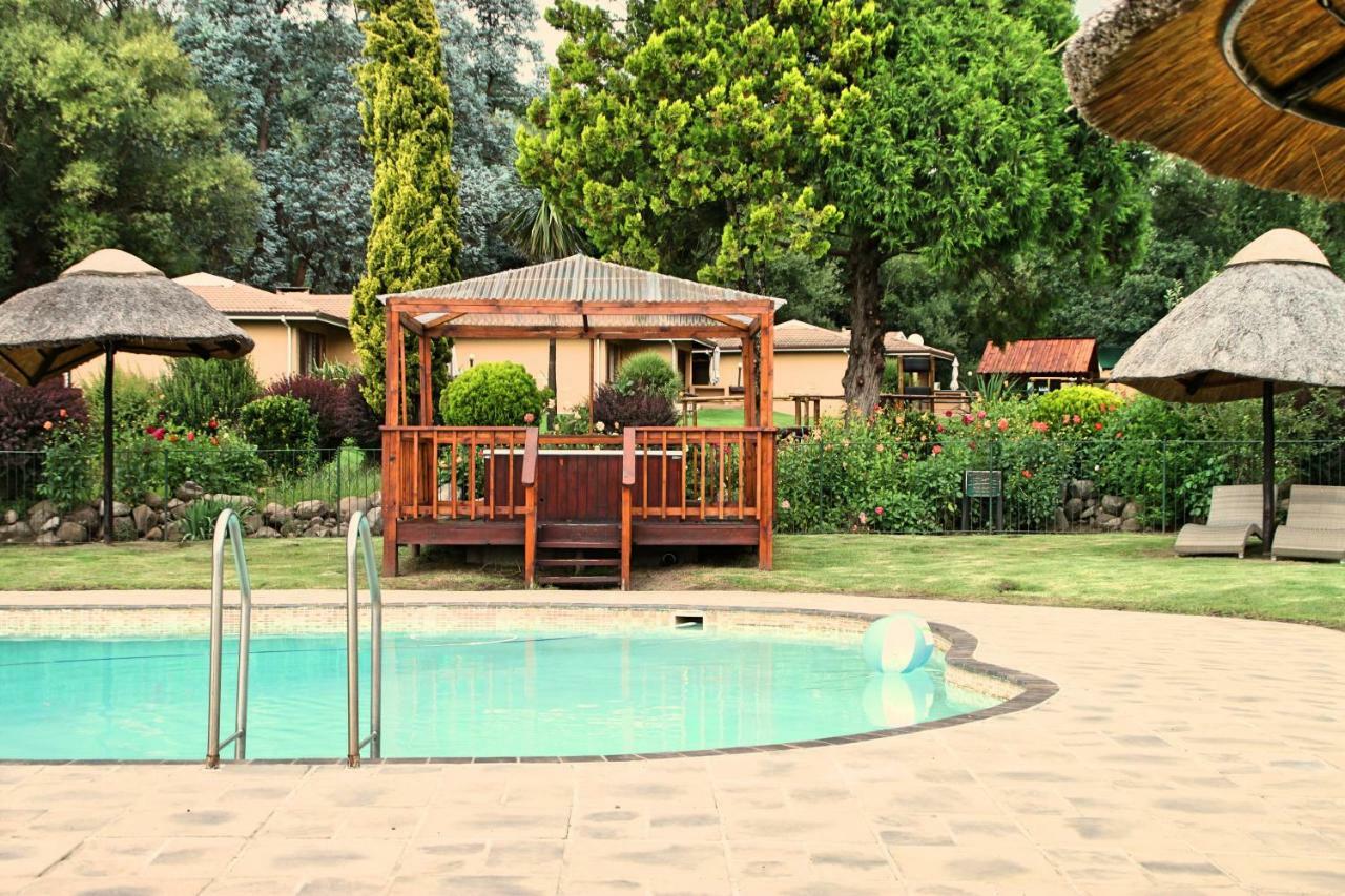 Gooderson Leisure Riverbend Chalets Self Catering And Timeshare Gold Crown Resort Drakensberg Eksteriør billede