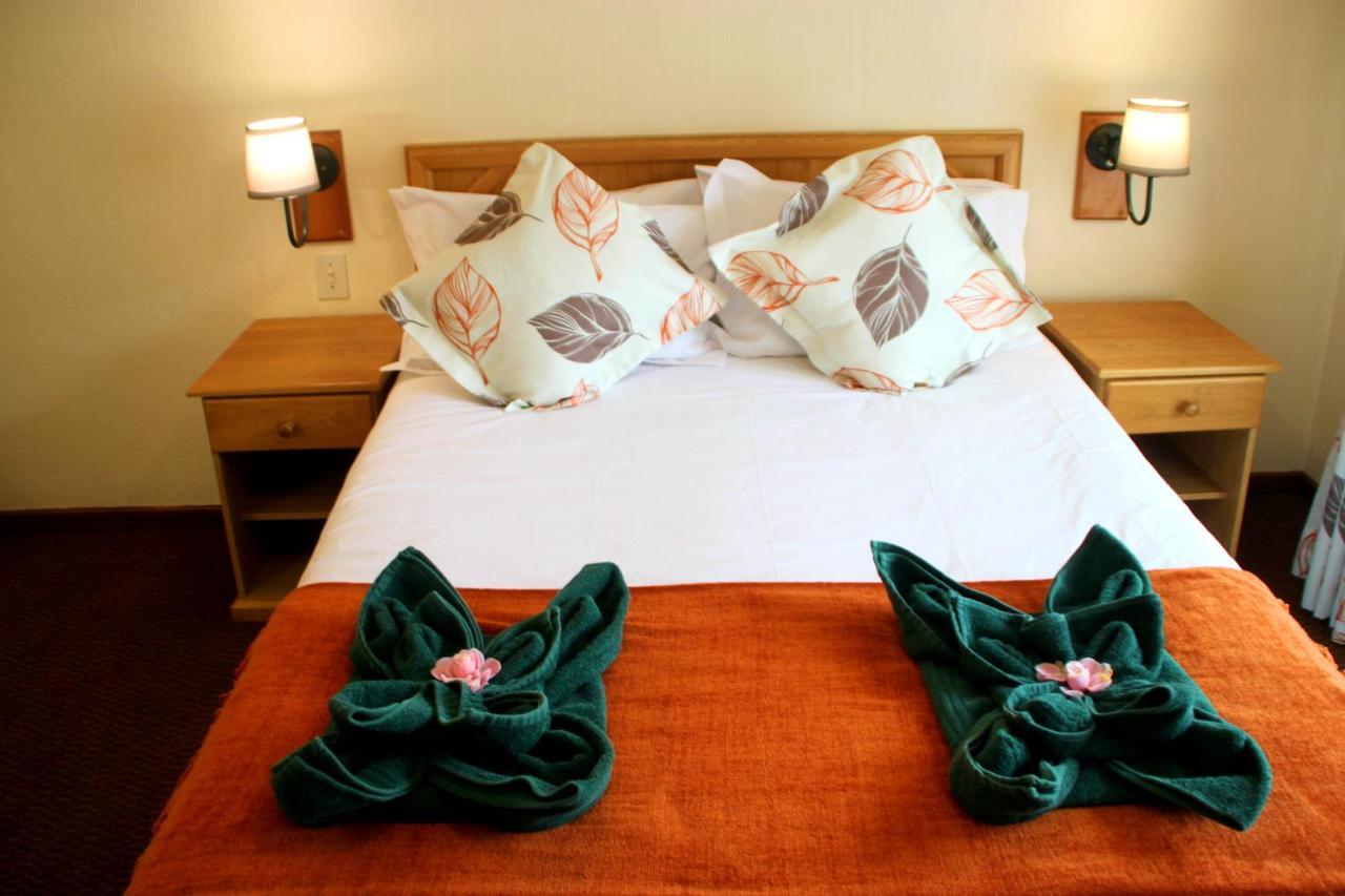 Gooderson Leisure Riverbend Chalets Self Catering And Timeshare Gold Crown Resort Drakensberg Eksteriør billede